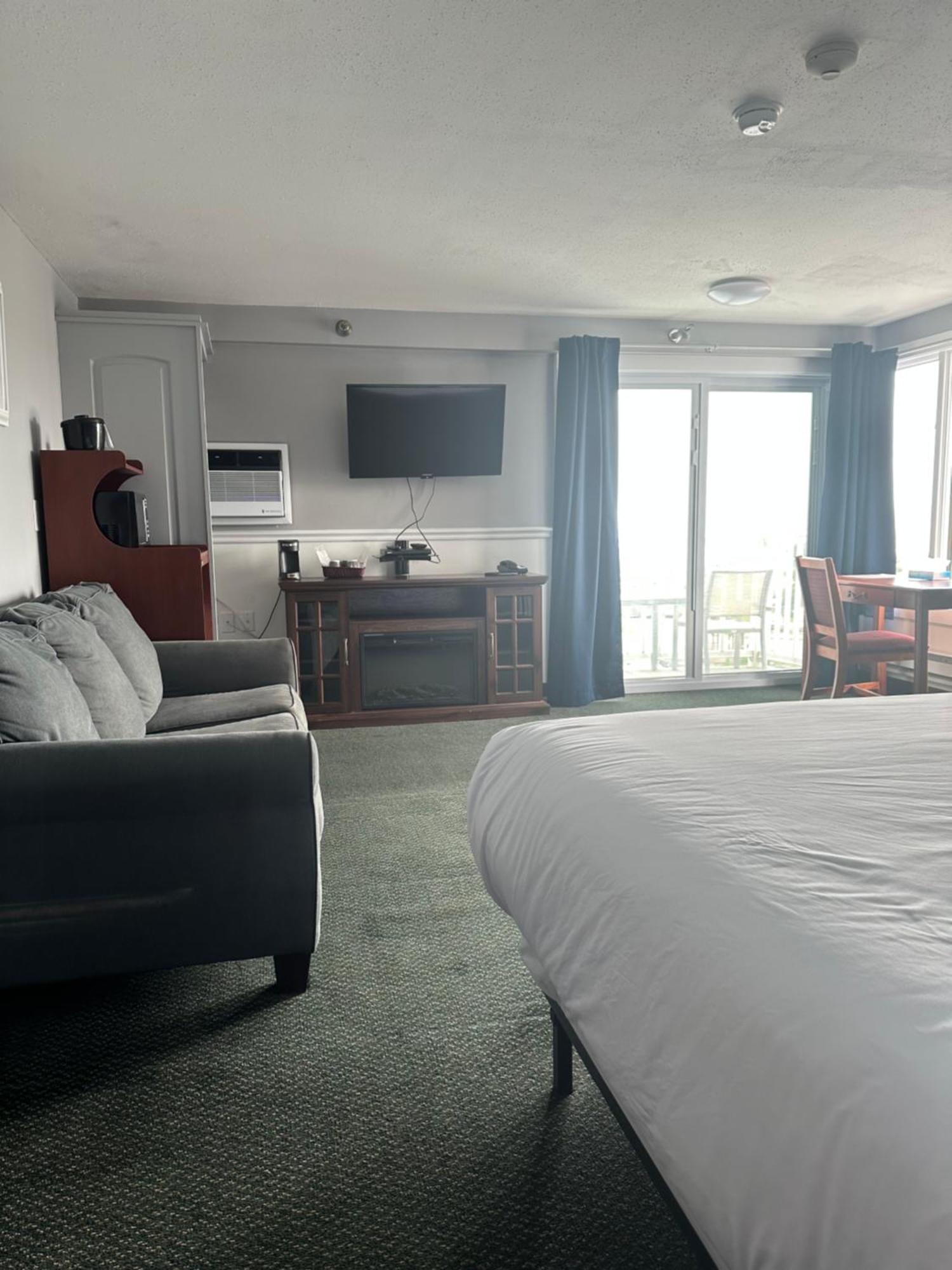 Trade Winds On The Bay Aparthotel Rockland Exterior foto