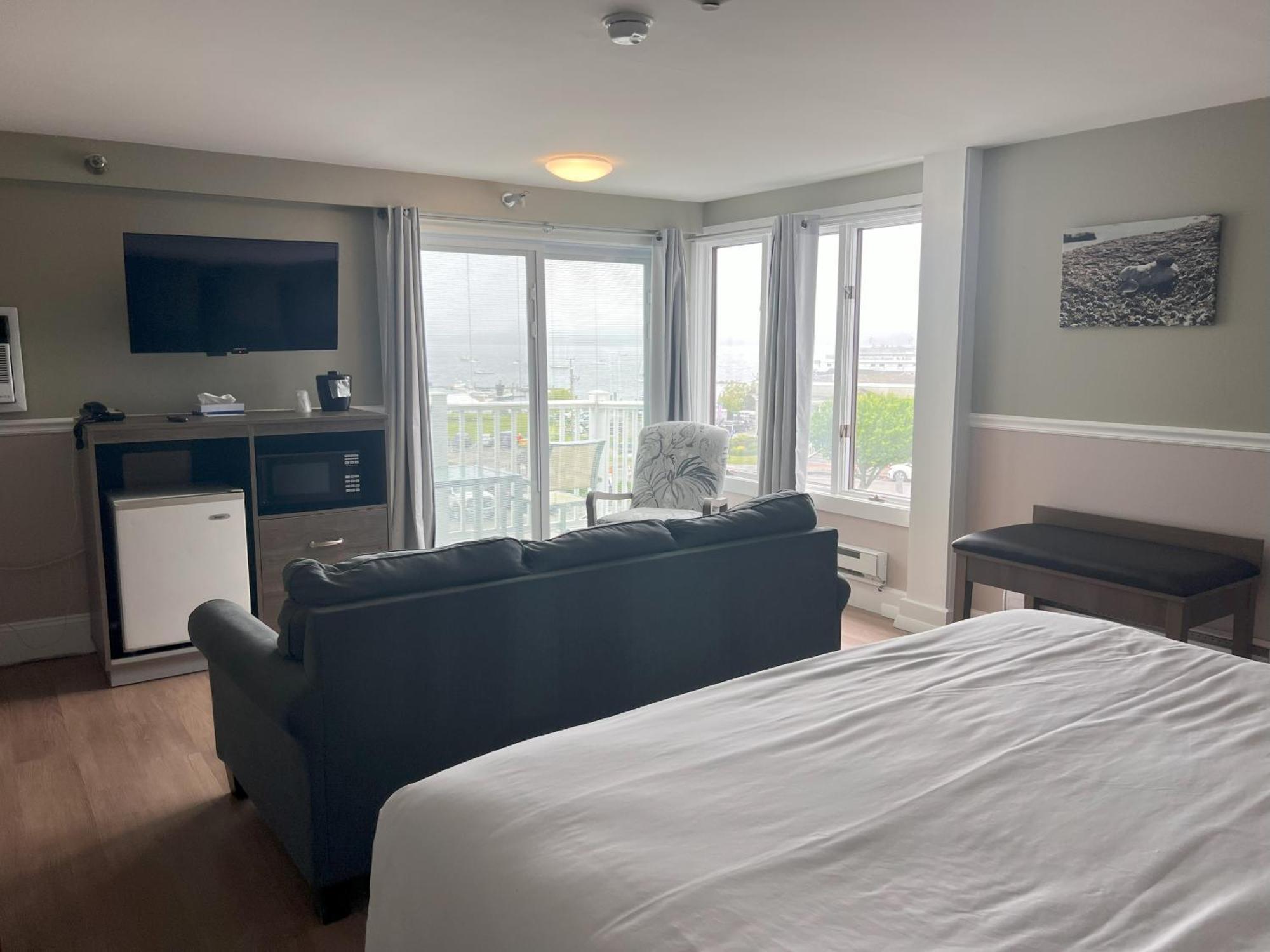 Trade Winds On The Bay Aparthotel Rockland Exterior foto
